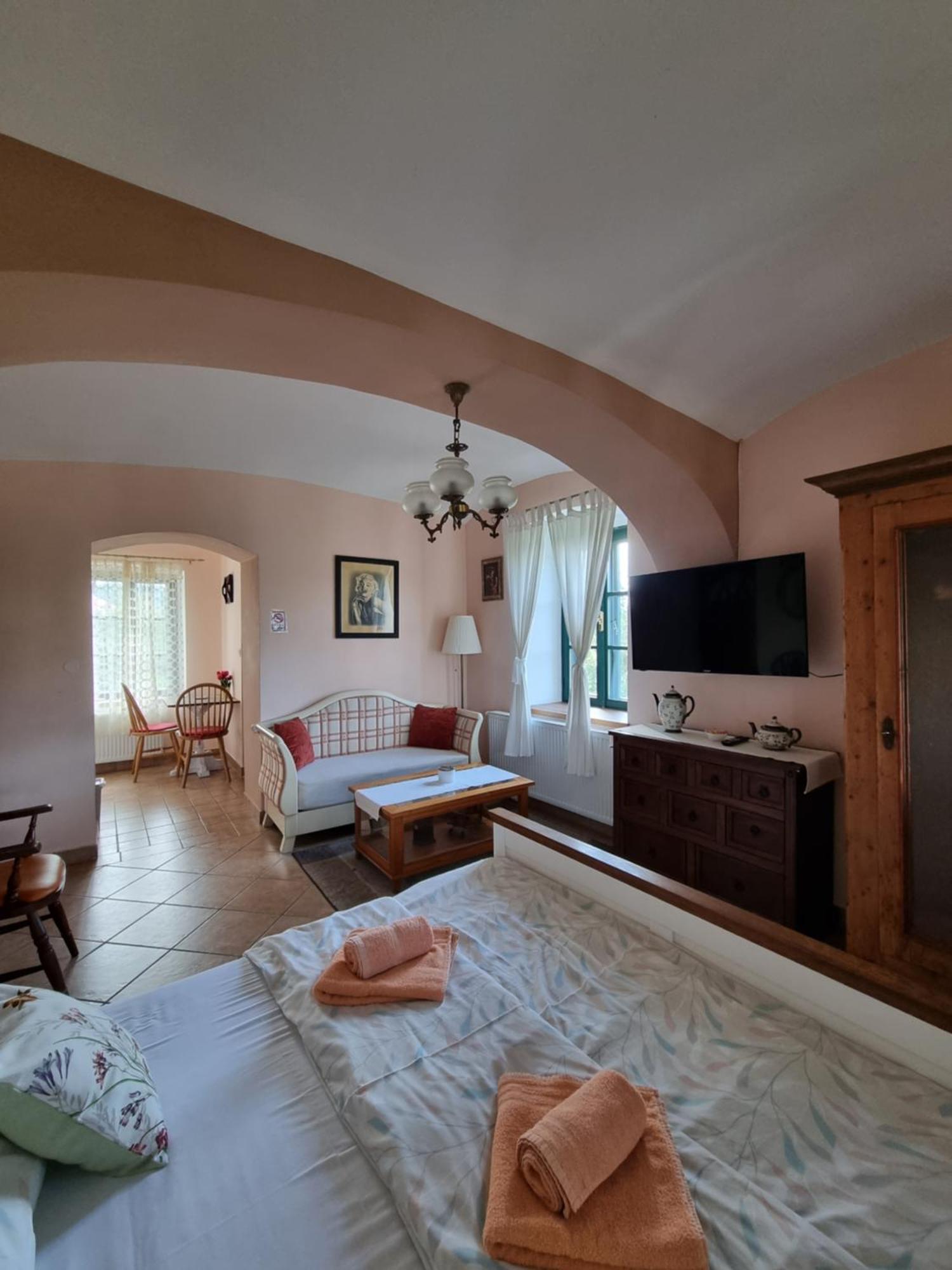 Taverna 1860 Rooms & Apartments Donja Zelina 객실 사진